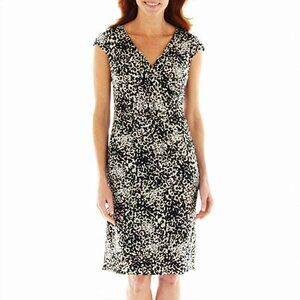 9 & Co. Black/Ivory Ruched Print Dress Size 8